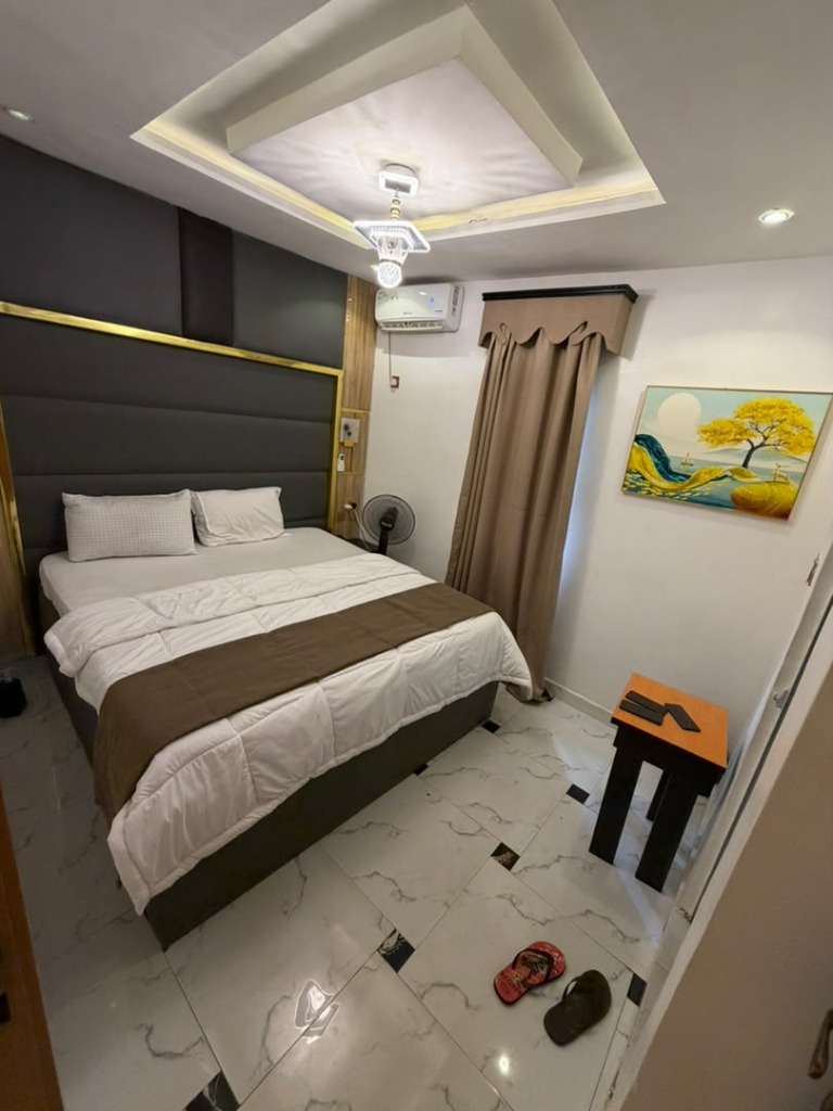 Executive Gold Suite